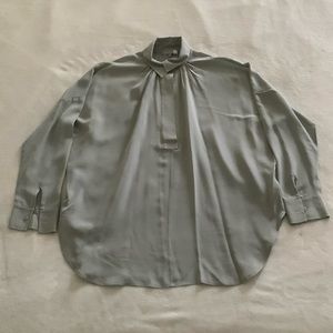 Zoe and Sam 100% Silk Spread Collar Blouse